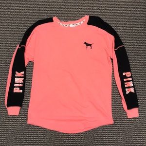 Victoria’s Secret PINK long sleeve lightweight